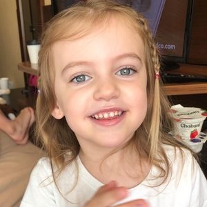 Meet your Posher, Ivana